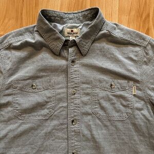 Woolrich Lightweight Short Sleeve Button Up Collared Shirt- Men’s Large
